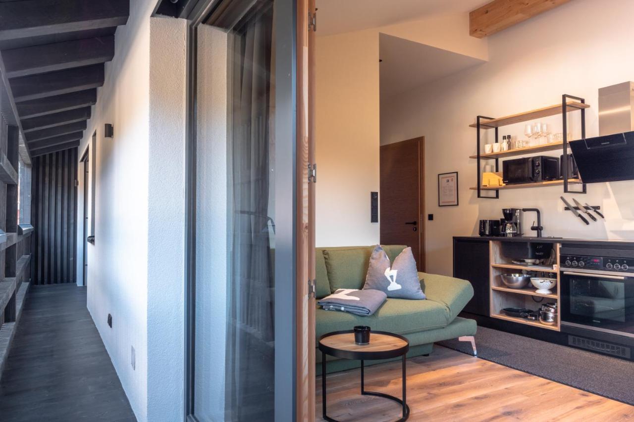 Alte Bildhauerei Apartment Aurach bei Kitzbuehel Luaran gambar