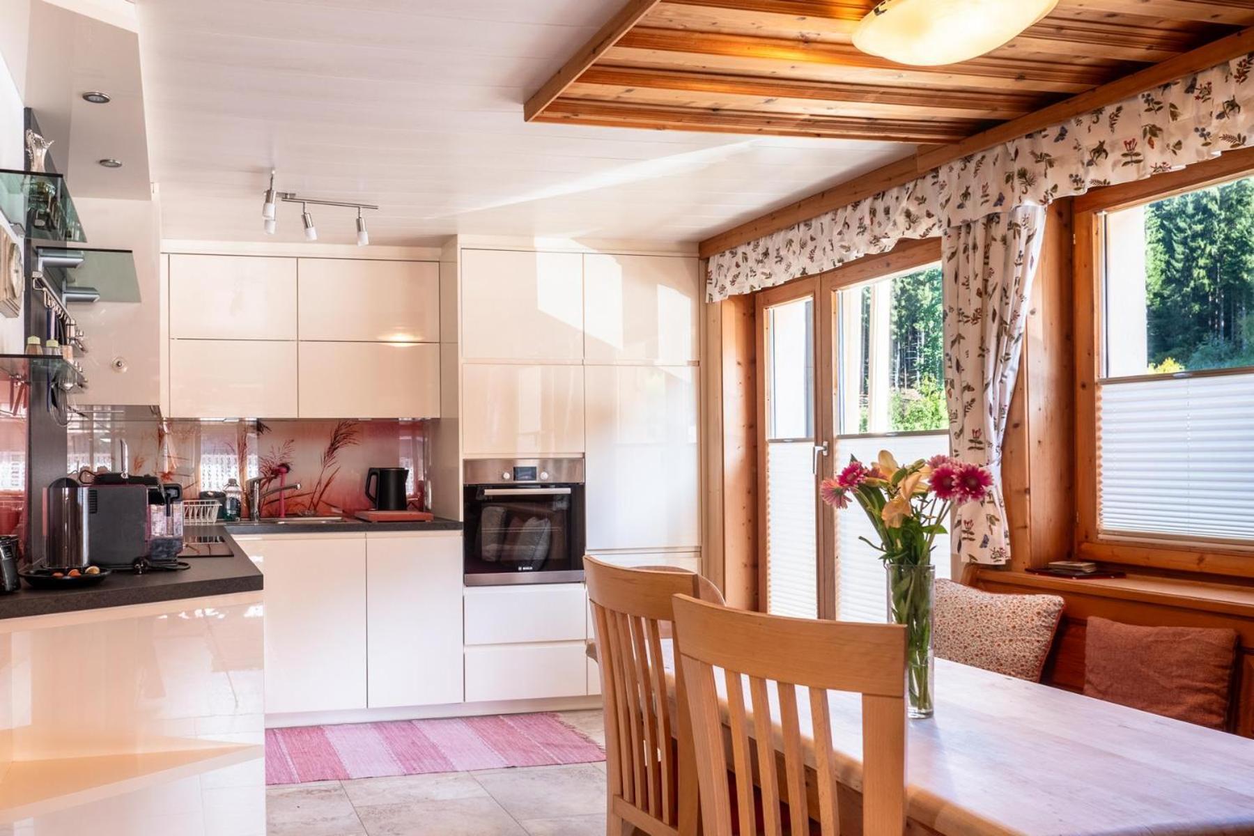 Alte Bildhauerei Apartment Aurach bei Kitzbuehel Luaran gambar