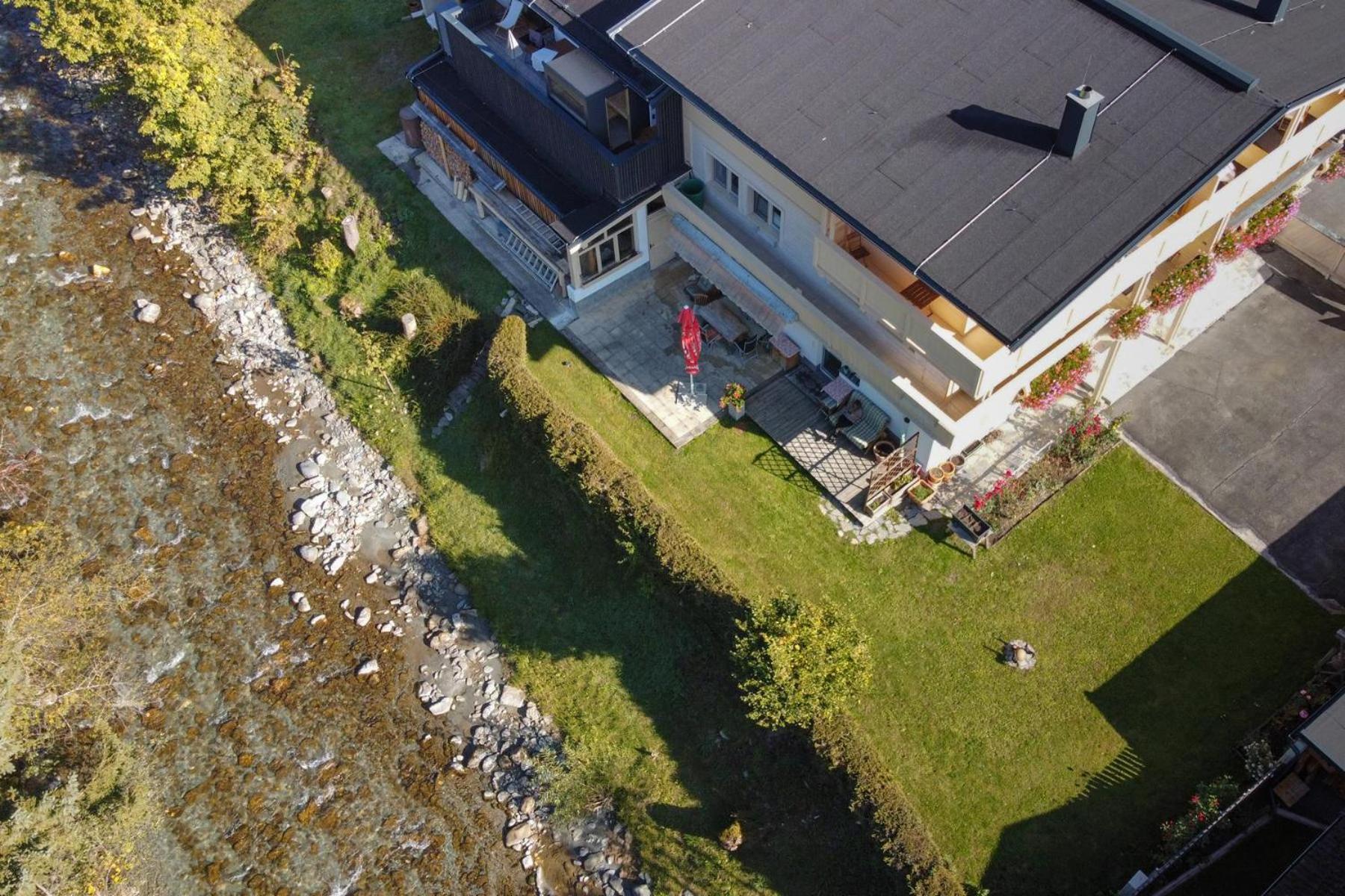 Alte Bildhauerei Apartment Aurach bei Kitzbuehel Luaran gambar