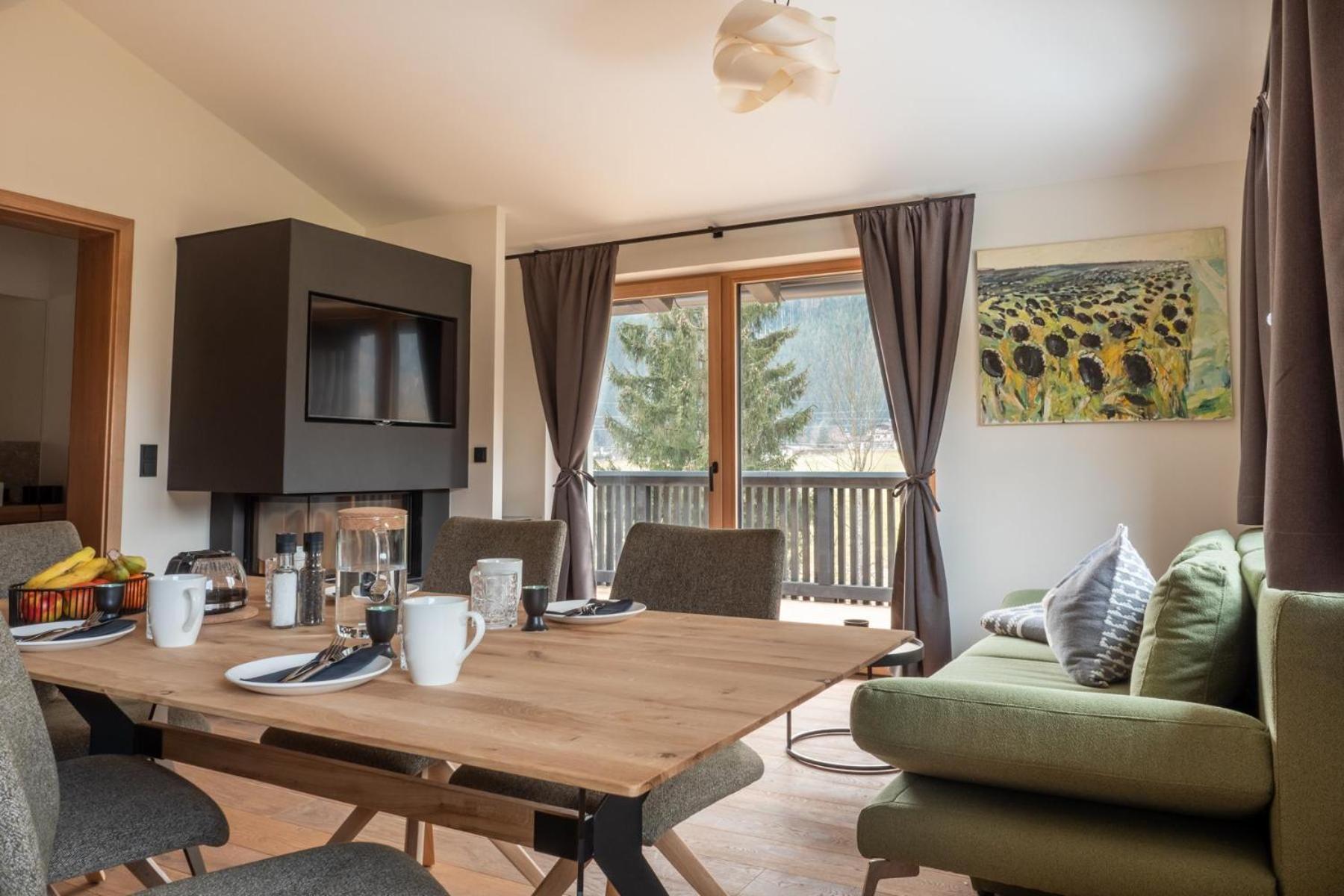 Alte Bildhauerei Apartment Aurach bei Kitzbuehel Luaran gambar