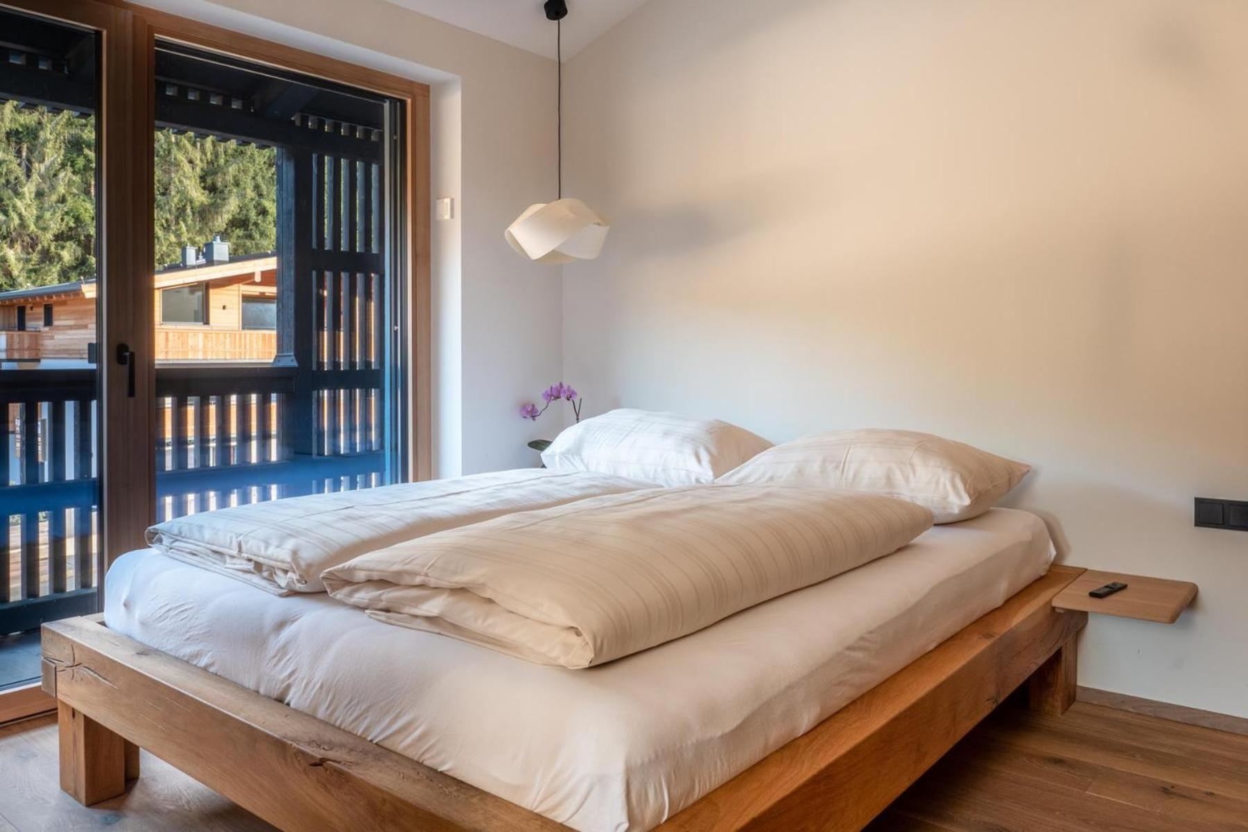 Alte Bildhauerei Apartment Aurach bei Kitzbuehel Luaran gambar